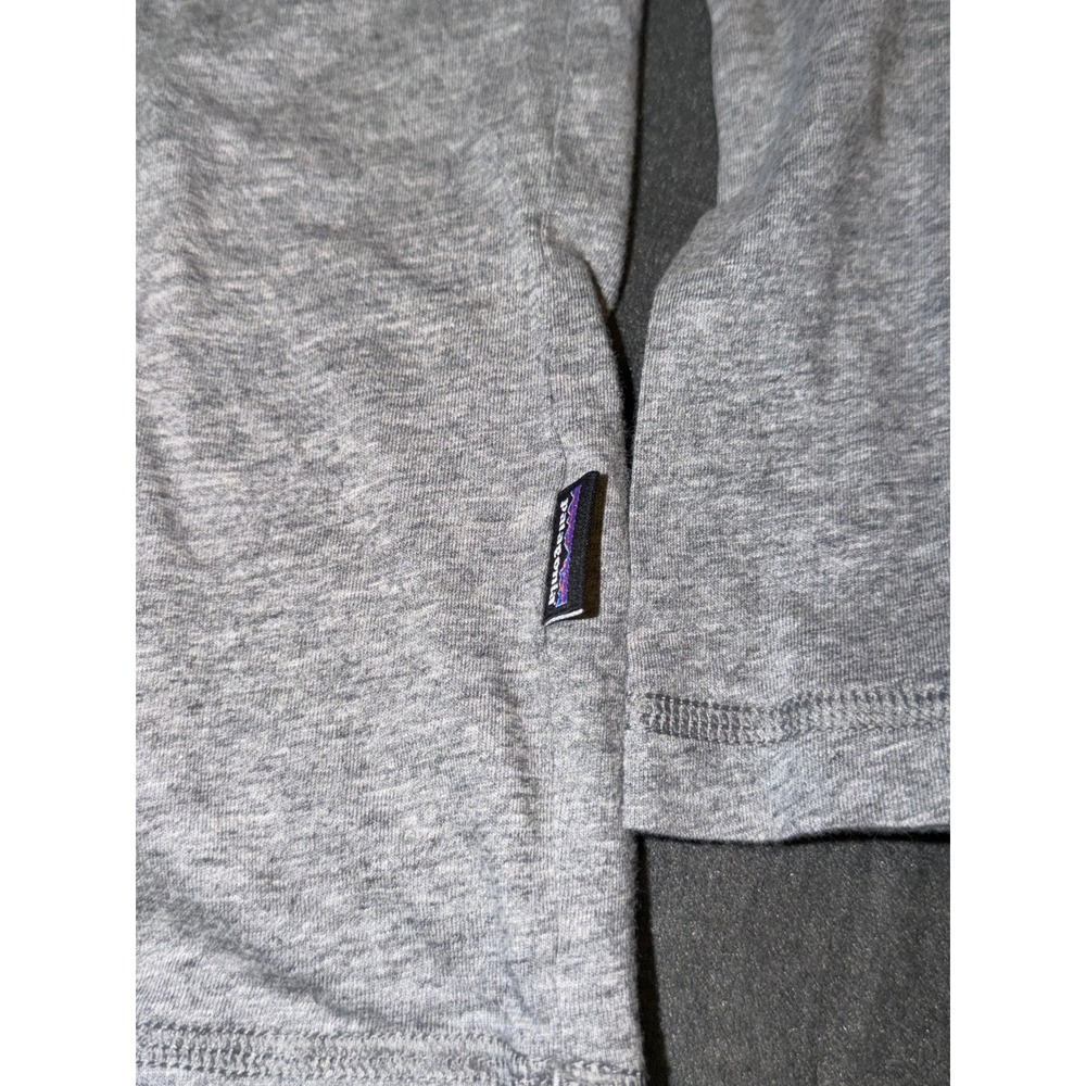 Patagonia Mens XL Long Sleeve Henley Shirt Heather Gray Cotton Blend Outdoor - Picture 3 of 4